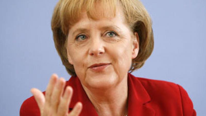 Angela Merkel propune un comisar pentru moneda euro