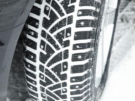 ATENTIE! Nu toate pneurile "All seasons" va scapa de amenzi iarna! Vezi ce spune legea!