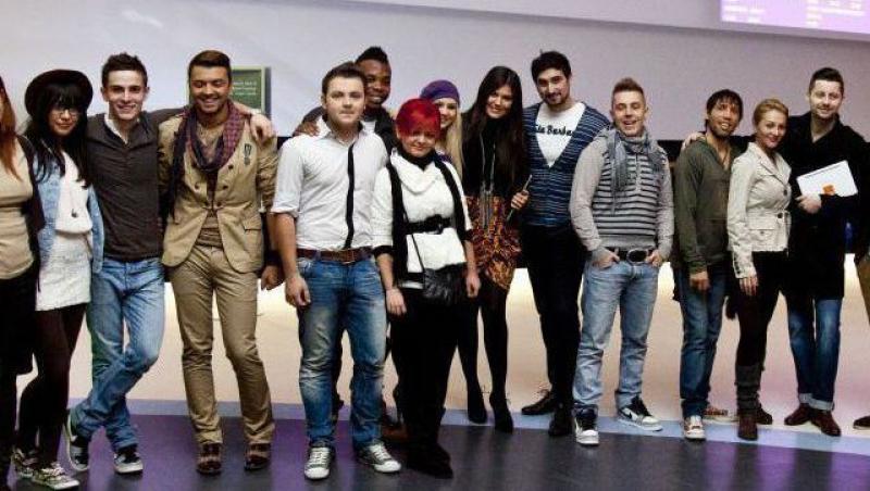Seara in stil VIP pentru finalistii X Factor! Concurentii supershowului au vizionat ieri un film alaturi de mentorii lor!
