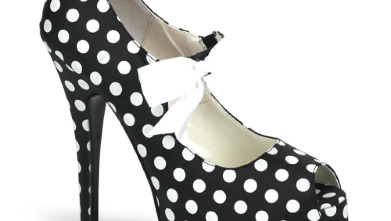 FOTO! 10 perechi de pantofi pe care orice femeie ar trebui sa le aiba