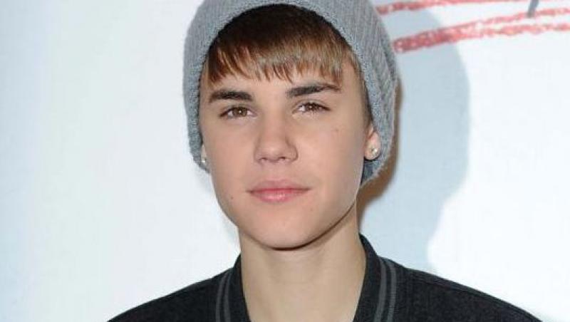 Justin Bieber si-a cumparat Range Rover de 100.000$!