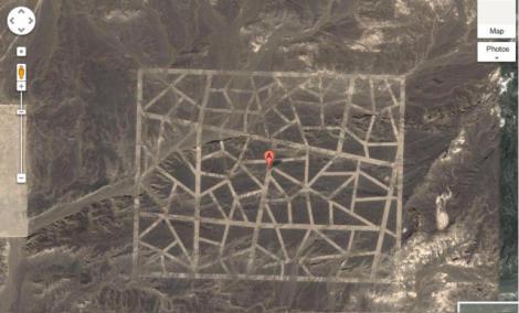 Vine Apocalipsa? China ridica mega-structuri in mijlocul desertului