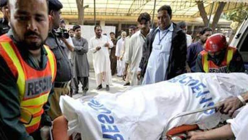 VIDEO! Pakistan: 22 de morti intr-un accident de circulatie