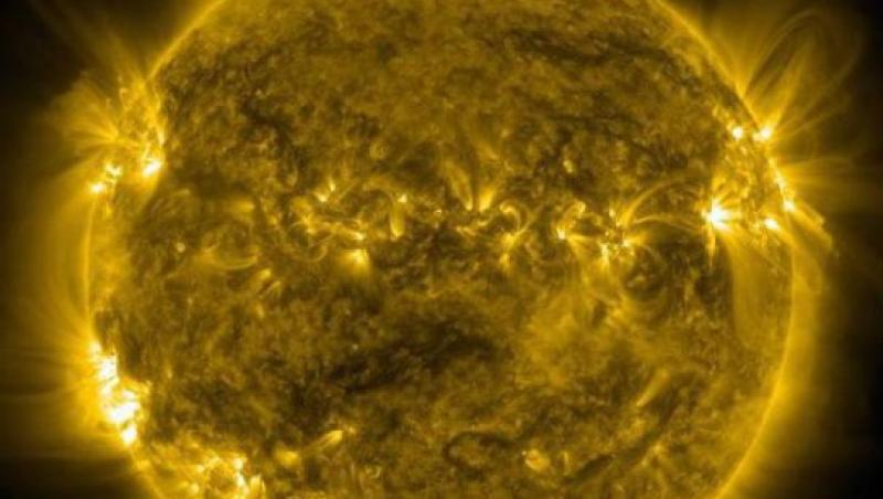 FOTO! NASA a publicat poze inedite cu suprafata Soarelui