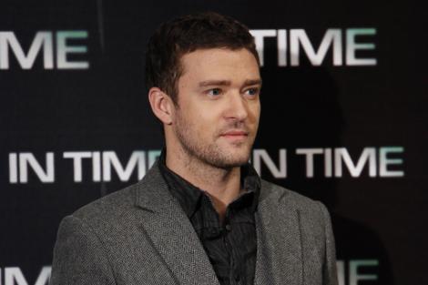 VIDEO! Justin Timberlake s-a distrat cu puscasii marini