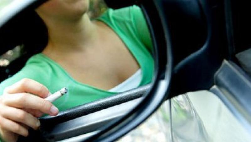 Propunere: Fumatul, interzis in masini