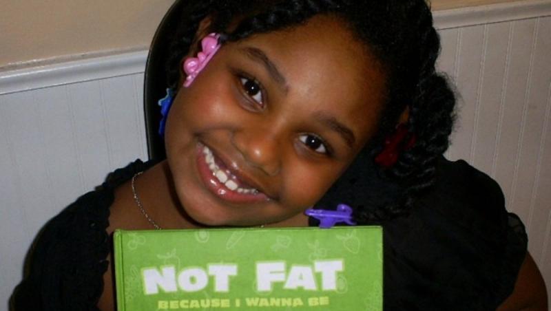 Ea e LaNiyah, fetita de 7 ani care a scris o carte despre obezitate!