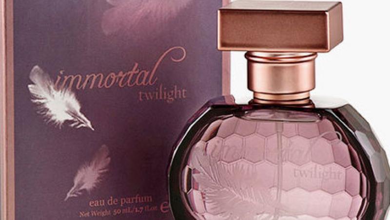 Immortal Twilight, noul parfum inspirat de Bella Swan