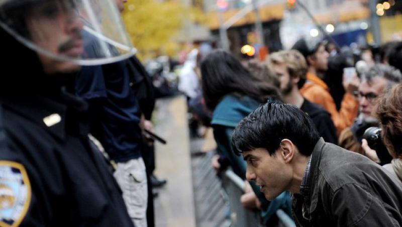 VIDEO! Miscarea Occupy Wall Street: Protestatarii, 