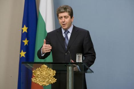 Presedintele bulgar Gheorghi Parvanov divorteaza. Tabloidele sustin ca e fustangiu
