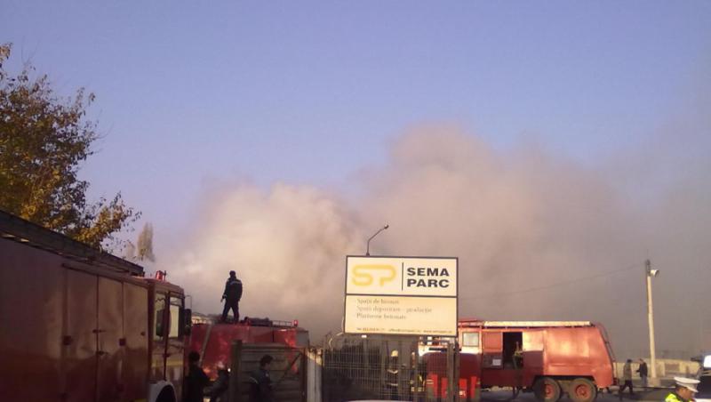 VIDEO! Rromii au dat foc unei cladiri ADP in sectorul 6