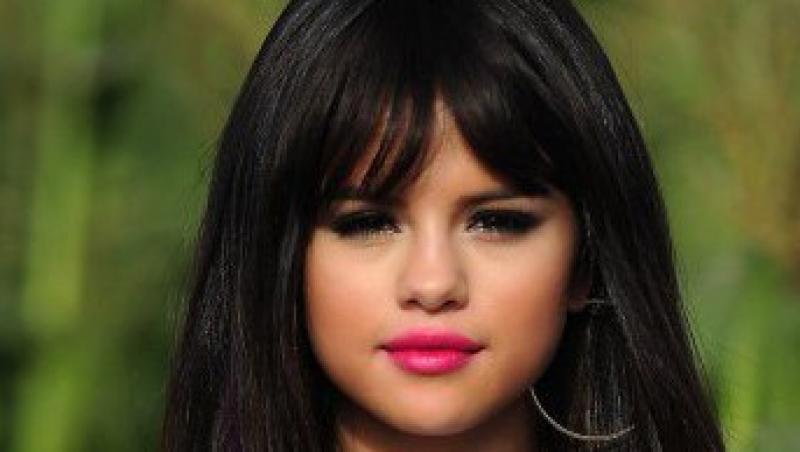 FOTO! Selena Gomez il enerveaza la culme pe Justin Bieber!