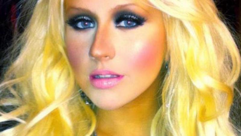 FOTO EXCLUSIV! Christina Aguilera, asa cum n-ai mai vazut-o!