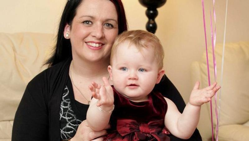 Unei femei din Marea Britanie i s-a spus ca a pierdut sarcina, desi copilul era sanatos