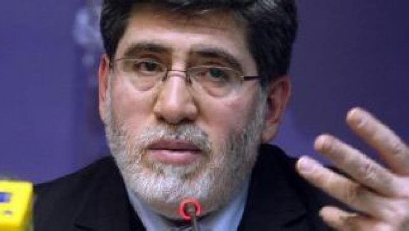 Iran: Consilierul de presa al lui Ahmadinejad, condamnat la un an de inchisoare