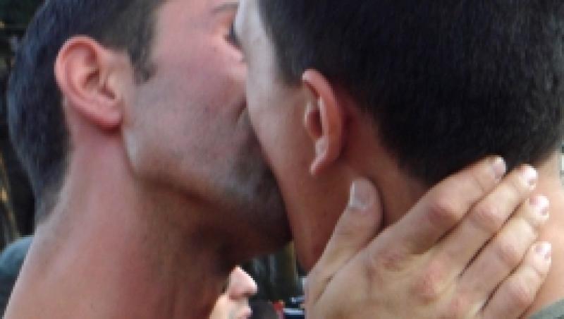 Primarul unui oras din Peru a declarat ca numarul homosexualilor a crescut din cauza apei poluate
