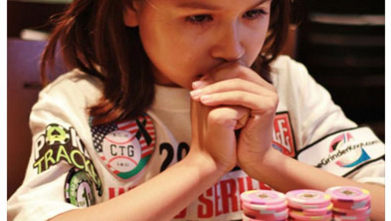 Joaca poker genial la numai 8 ani