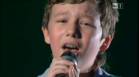 VIDEO! Un baiat de 11 ani, din Iasi, a ajuns in finala concursului italian "Ti lascio una canzone"