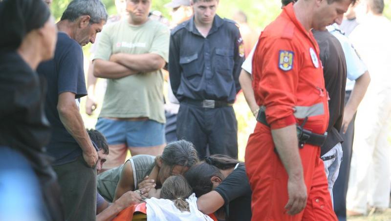 O femeie de 63 de ani din Bistrita a murit dupa ce a cazut intr-un put