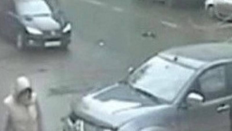 Cursa nebuna in Rusia: Un sofer urmarit de politie a spulberat 15 masini