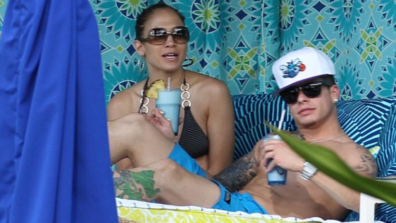 FOTO! Jennifer Lopez s-a giugiulit cu noua cucerire in Hawaii!