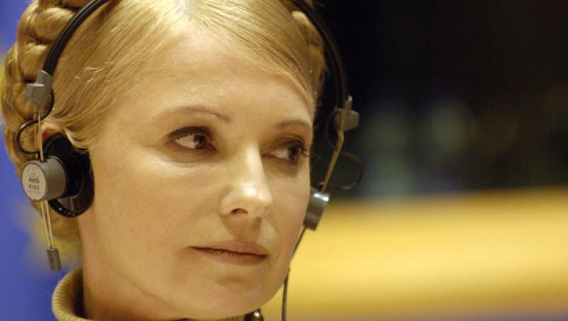 Iulia Timosenko, la 51 de ani. Mii de sustinatori au venit in fata inchisorii unde este detinuta