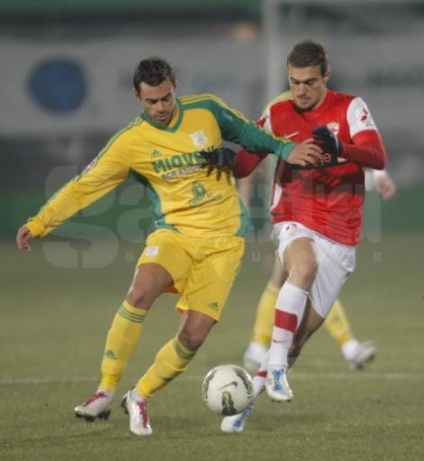 CS Mioveni - Dinamo 0-1 / "Cainii" s-au distantat la 4 puncte de locul doi