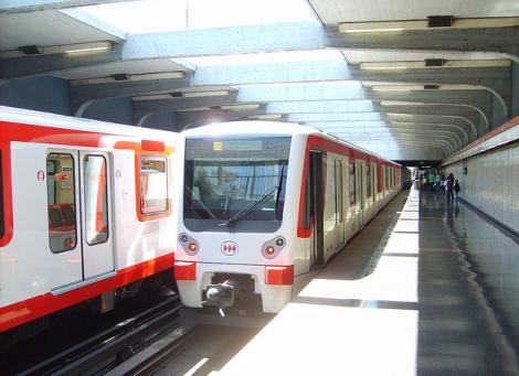 Metrorex cumpara 16 trenuri noi. Vezi cum arata garniturile de metrou CAF!