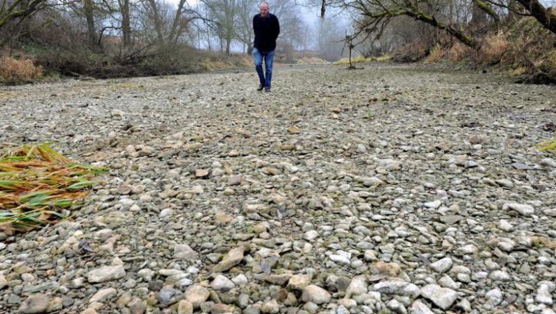 FOTO! Albia Dunarii a secat in sudul Germaniei pentru prima oara in 50 de ani