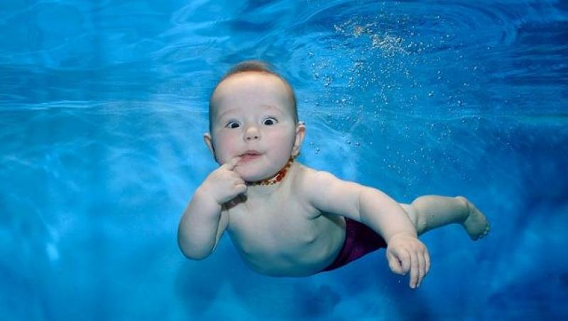 FOTO! Sedinta foto cu bebelusi, in mediul subacvatic