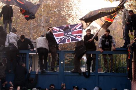Ambasada Marii Britanii din Teheran va fi evacuata in totalitate