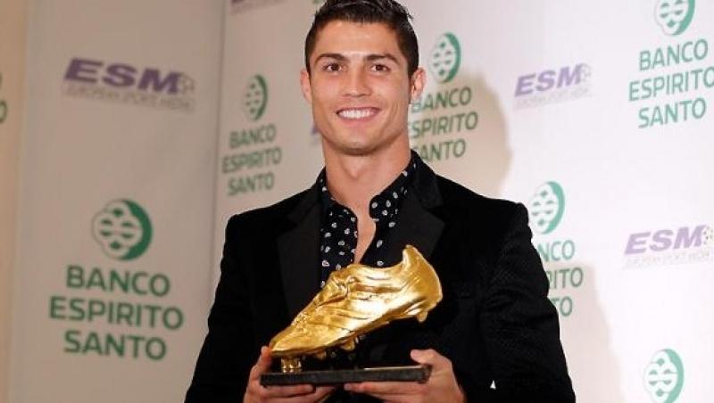 FOTO! Cristiano Ronaldo a castigat gheata de aur
