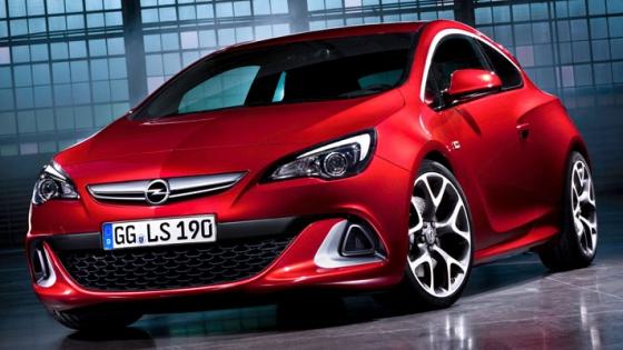 Noul Opel Astra OPC are 280 de cai putere