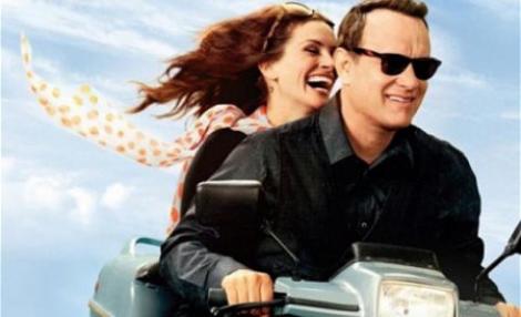 Producatorii ultimului film cu Tom Hanks si Julia Roberts, amendati din cauza unei poze