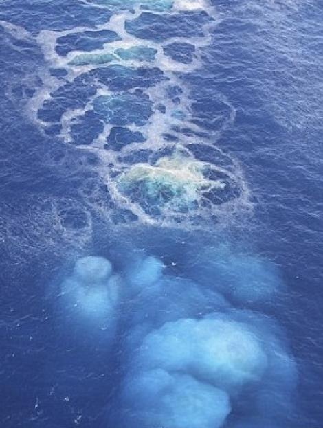 VIDEO! Stare de alerta in insulele Canare. Un vulcan submarin se pregateste sa erupa