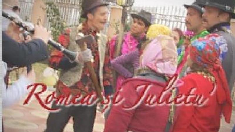 FOTO! Mihai Bendeac canta sub balconul unei domnite! Duminica, la “In puii mei” vezi un altfel de “Romeo si Julieta” cu muzica, distractie si Salam in rol principal!
