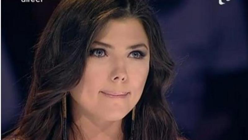 VIDEO! Paula Seling a inceput show-ul X Factor in lacrimi