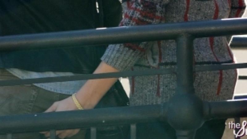 FOTO! Justin Bieber, cu mana pe posteriorul Selenei Gomez