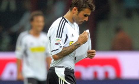 Serie A: Bidonul de Aur 2011 i-a revenit lui Milito. Mutu, printre nominalizati