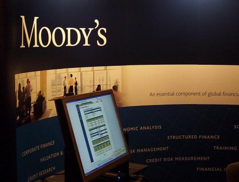 Moody's avertizeaza: Sistemul bancar din Romania ar putea fi grav afectat de crizele europene