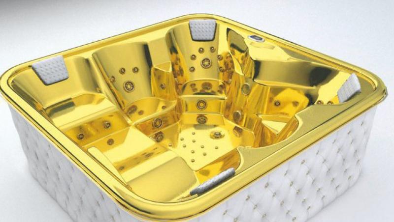 FOTO! Vezi cada din aur de 100.000 de dolari!