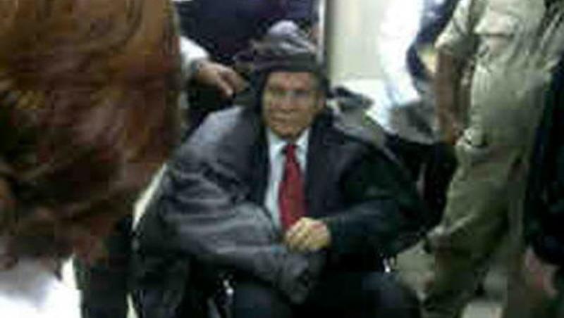VIDEO! Fostul dictator al republicii Panama, Manuel Noriega, extradat din Franta