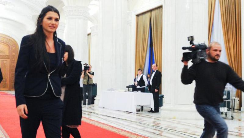 VIDEO! EBA, confundata cu Elena Ceausescu in PE