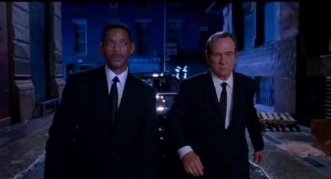 VIDEO! Vezi primul trailer al comediei "Men In Black 3"!