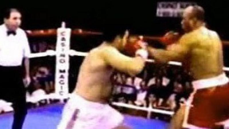 VIDEO! Boxer roman, falsificator de carduri