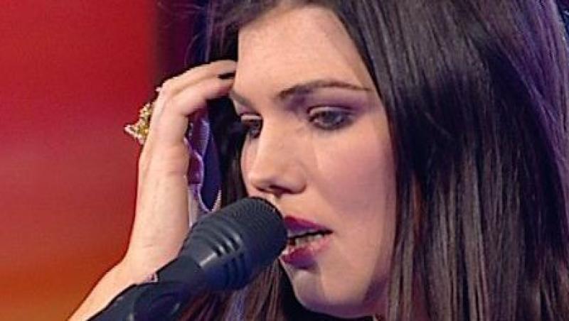 Emotionant! Paula Seling a cantat live la Acces Direct!