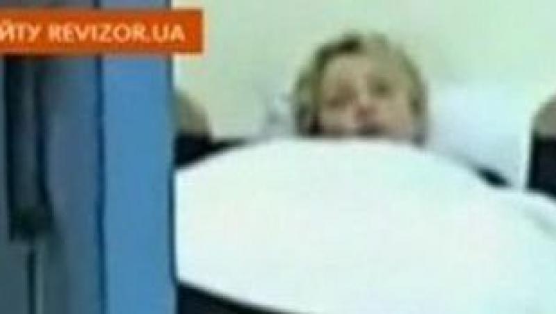 VIDEO! Iulia Timosenko, in ipostaze umilitoare pe patul de spital al inchisorii
