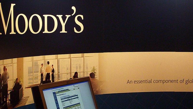 Moody's a retrogradat ratingul Belgiei