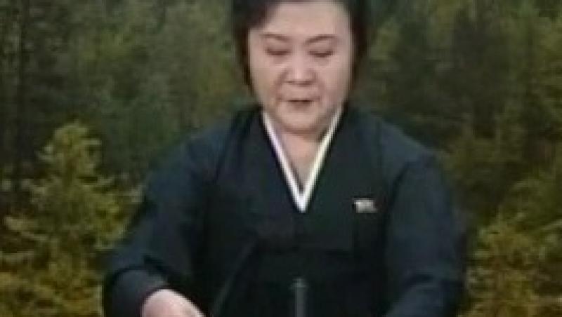 VIDEO! Moartea lui Kim Jong-Il anuntata in lacrimi de prezentatoarea televiziunii de stat