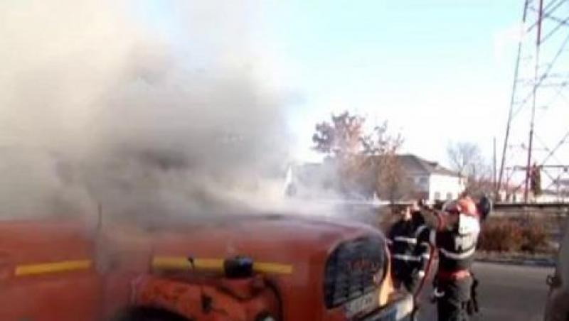 VIDEO! Un TIR a luat foc in Zalau